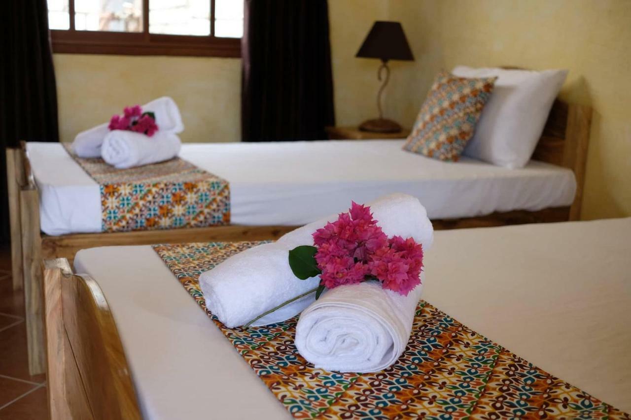 La Casa Di Beatrice Bed and Breakfast Panglao-stad Buitenkant foto